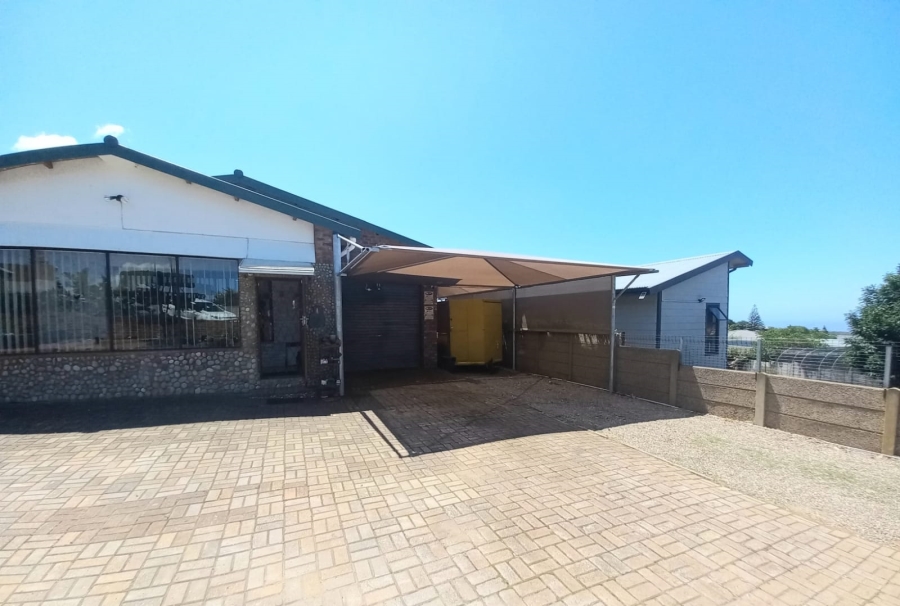 3 Bedroom Property for Sale in Dana Bay Western Cape